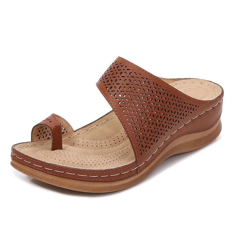 Nanccy Comfortable Breathable  Platform Flat Sandals