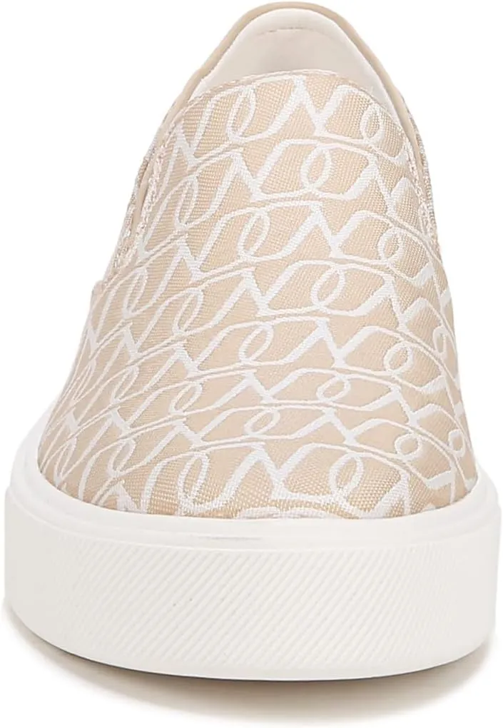 Naturalizer Women's Desi Chain Detail Lug Sole Heel Loafer