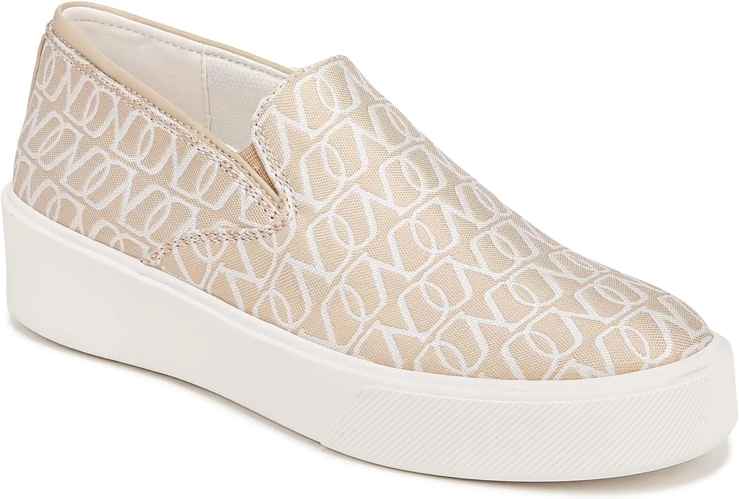 Naturalizer Women's Desi Chain Detail Lug Sole Heel Loafer