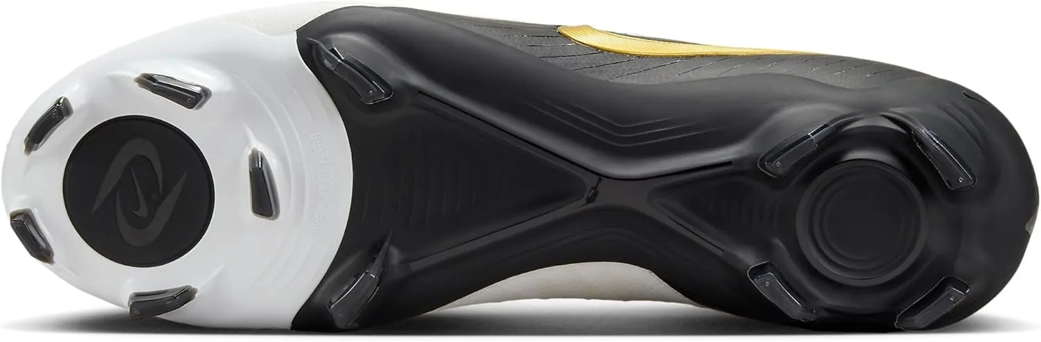 Nike Men's Football Shoe