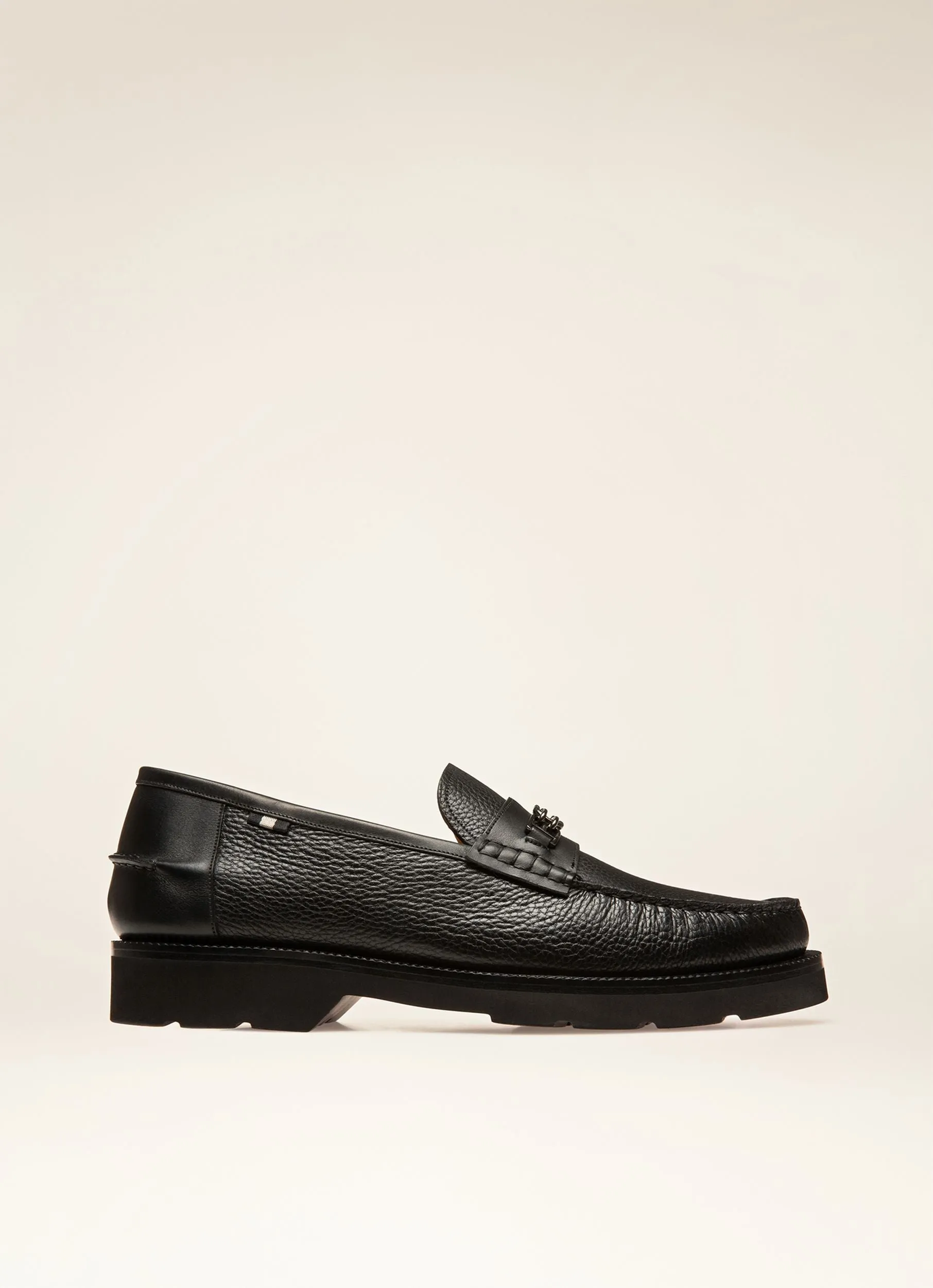 Nottingham Loafer in Black Grained Leather