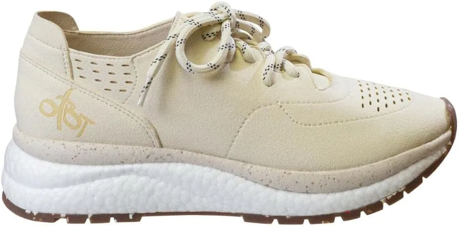 OTBT Women's Free Sneaker