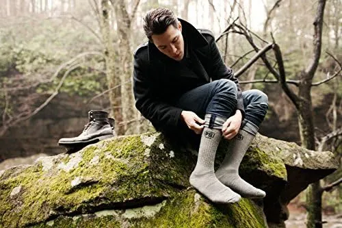 People Socks Men's Women's Merino wool crew socks 4 pairs 71% premium with Arch support Made in USA