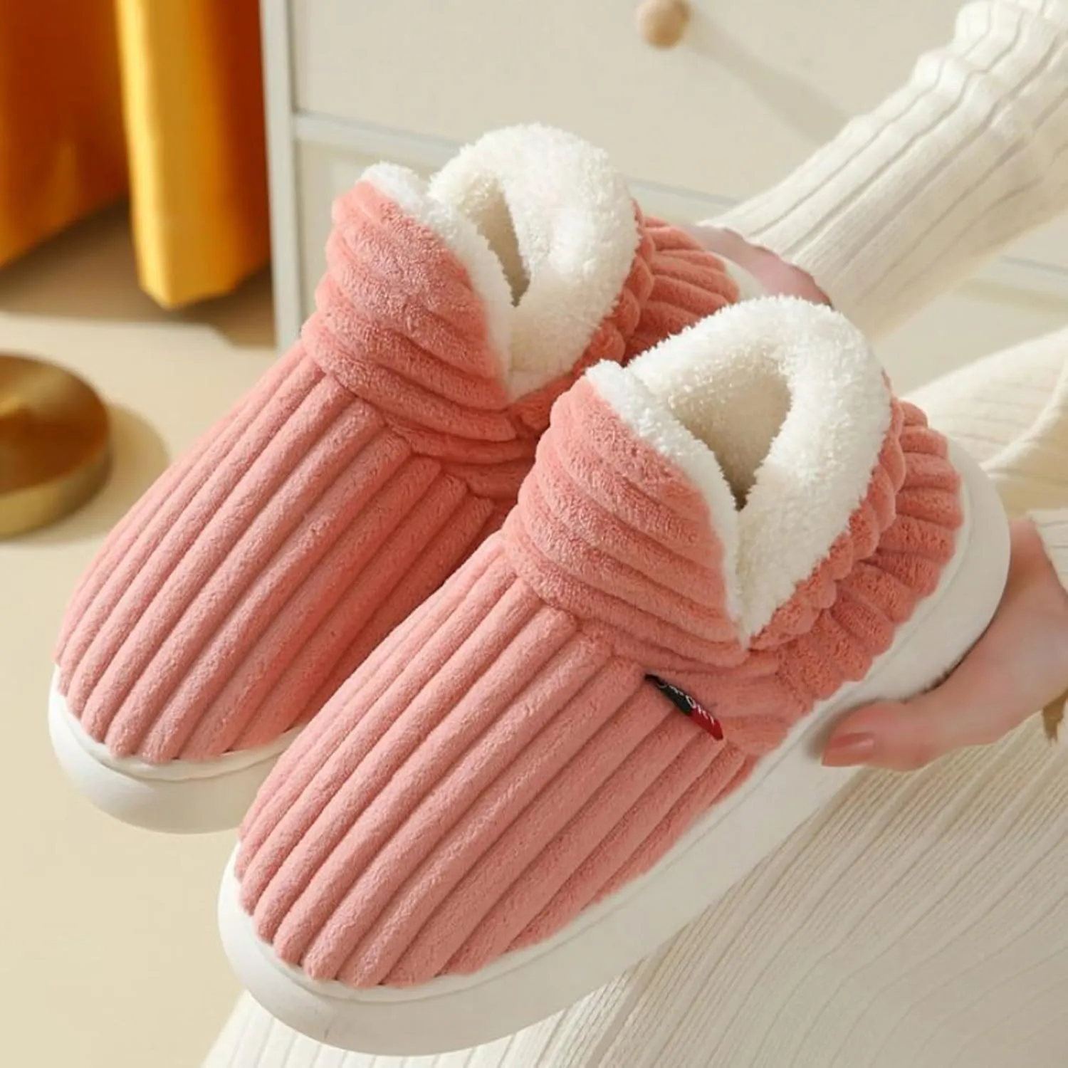 Pluffi Cozy Stylish Slipper, Pluffi Slipper Booties, Winter Fuzzy Warm Thick-Soled Plush House Cloud Slides Women Men Cozy Warm Fluffy Slippers
