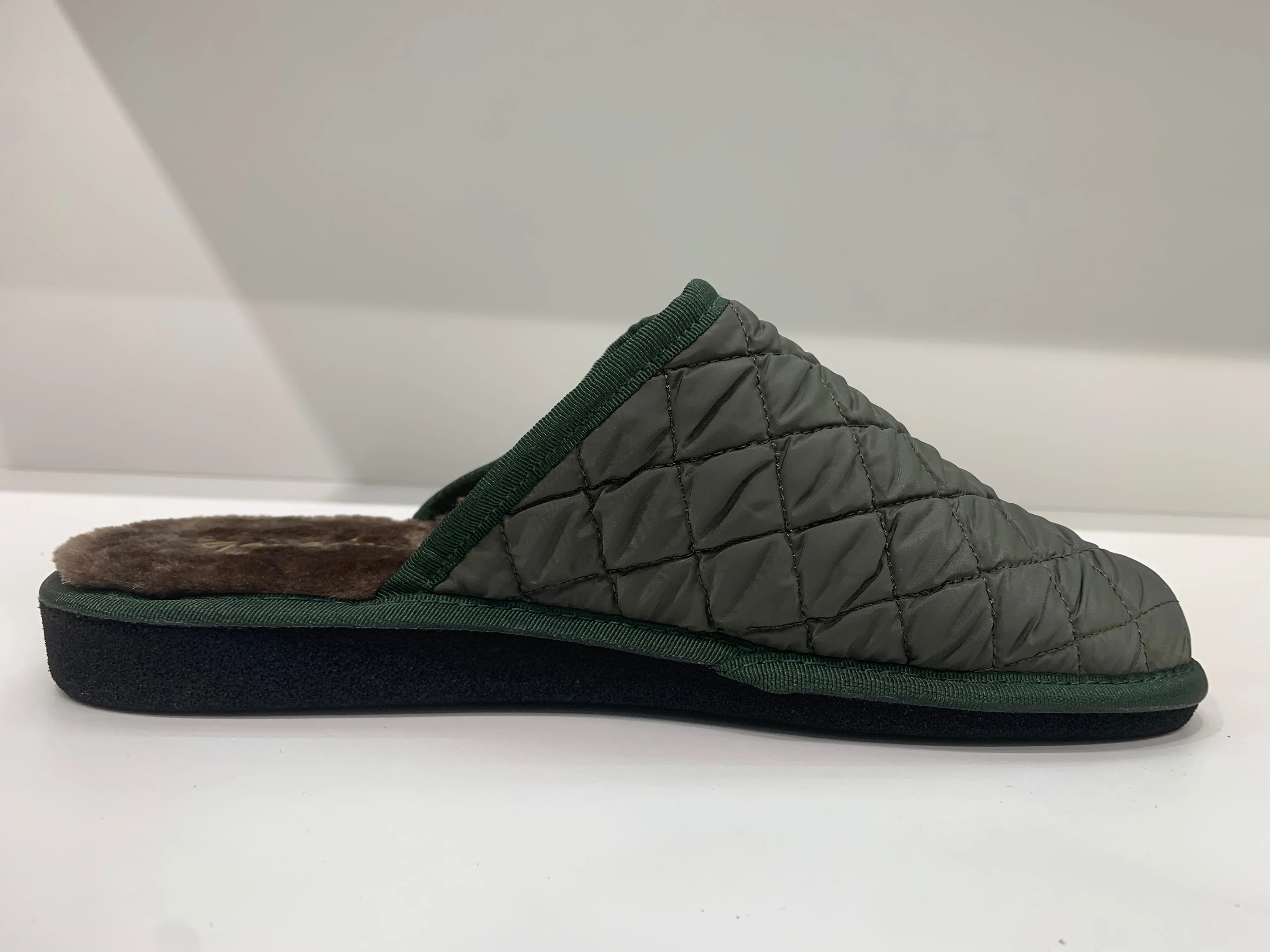 PLUSH ELITE GREEN BROWN
