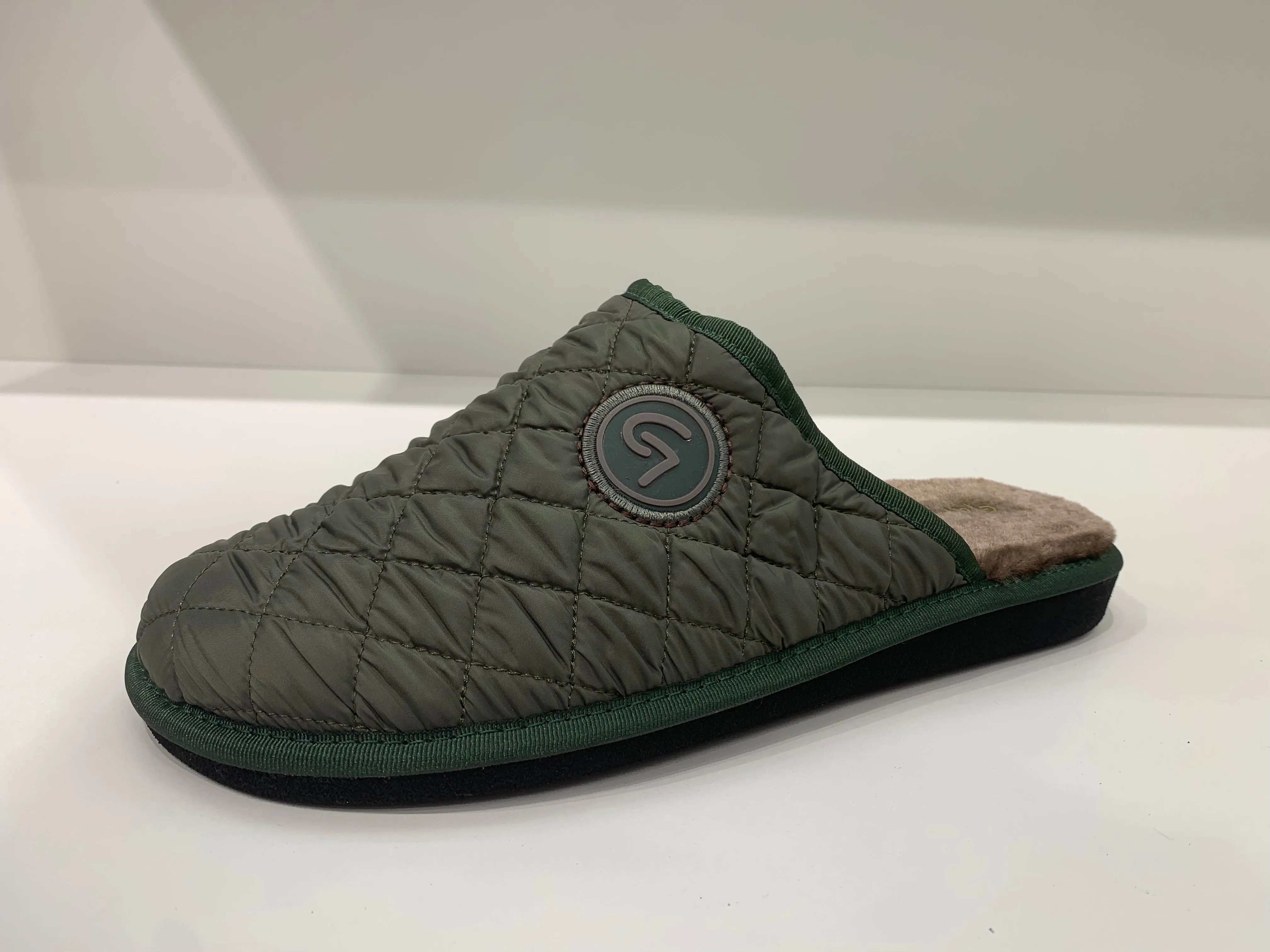 PLUSH ELITE GREEN BROWN