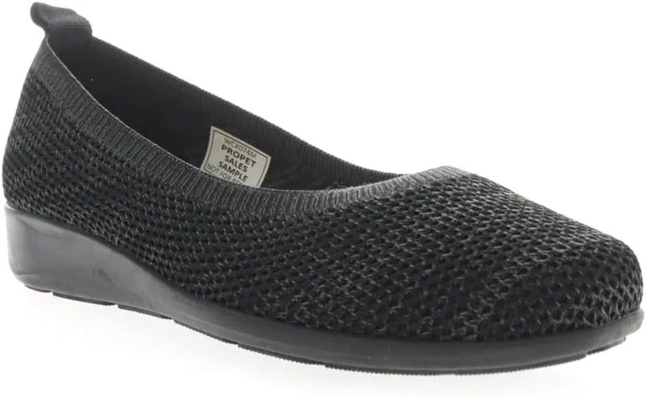 Propét Women's Yen Slip-On Shoe