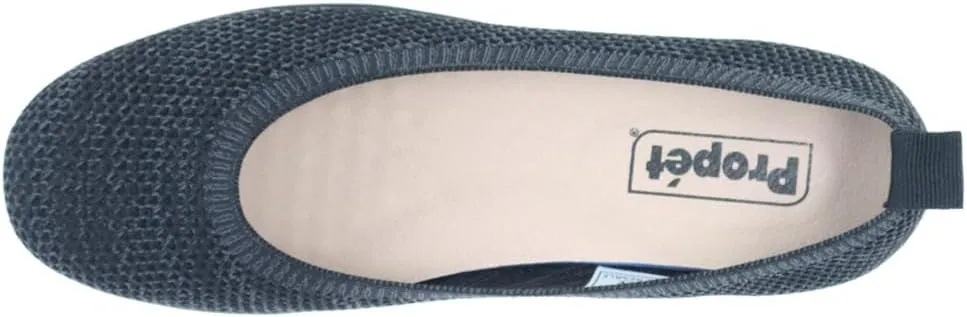 Propét Women's Yen Slip-On Shoe