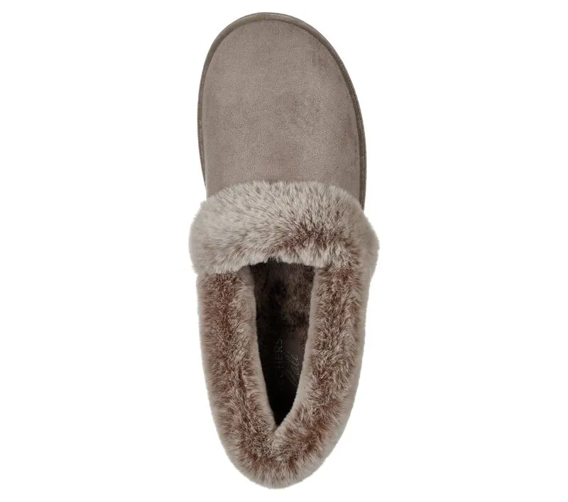 Skechers 32777 Cozy Campfire Team Toasty Hausschuhe für Damen in weiter Passform