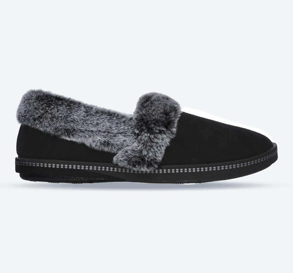 Skechers 32777 Cozy Campfire Team Toasty Hausschuhe für Damen in weiter Passform