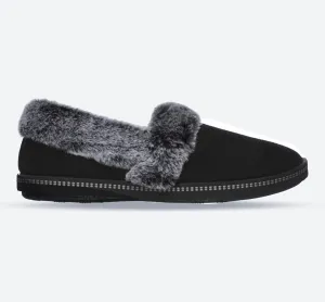 Skechers 32777 Cozy Campfire Team Toasty Hausschuhe für Damen in weiter Passform