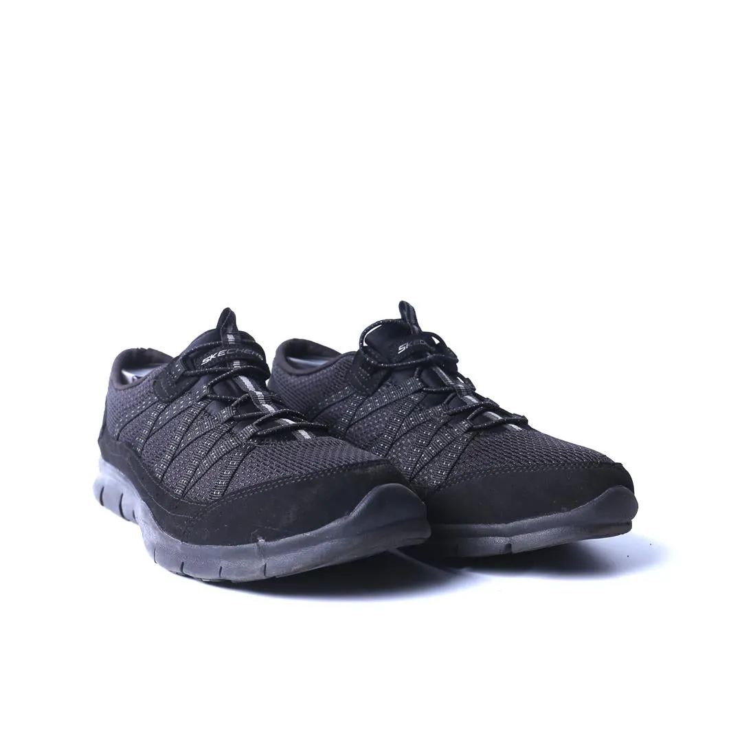 SKECHERS ARCH SUPPORT