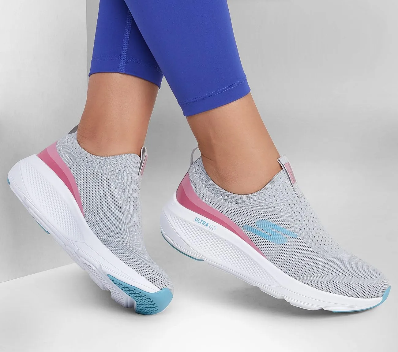 Skechers Women's Go Run Elevate-Hot Streak Sneaker, US Women