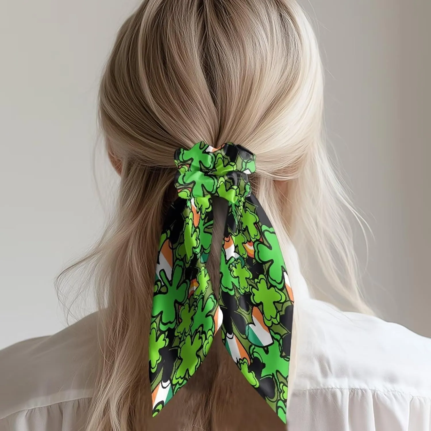 St. Patrick‘s Day Bow Hair Ties Trendy Hair Scrunchies for Women Elastic Hair Ribbon with Long Tails Set of 2 Four-Leaf Clover Silk Hair Ties for Travel Hair Scrunchies Scarf for Teens
