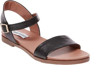 Steve Madden Women's Dina Flat Sandal
