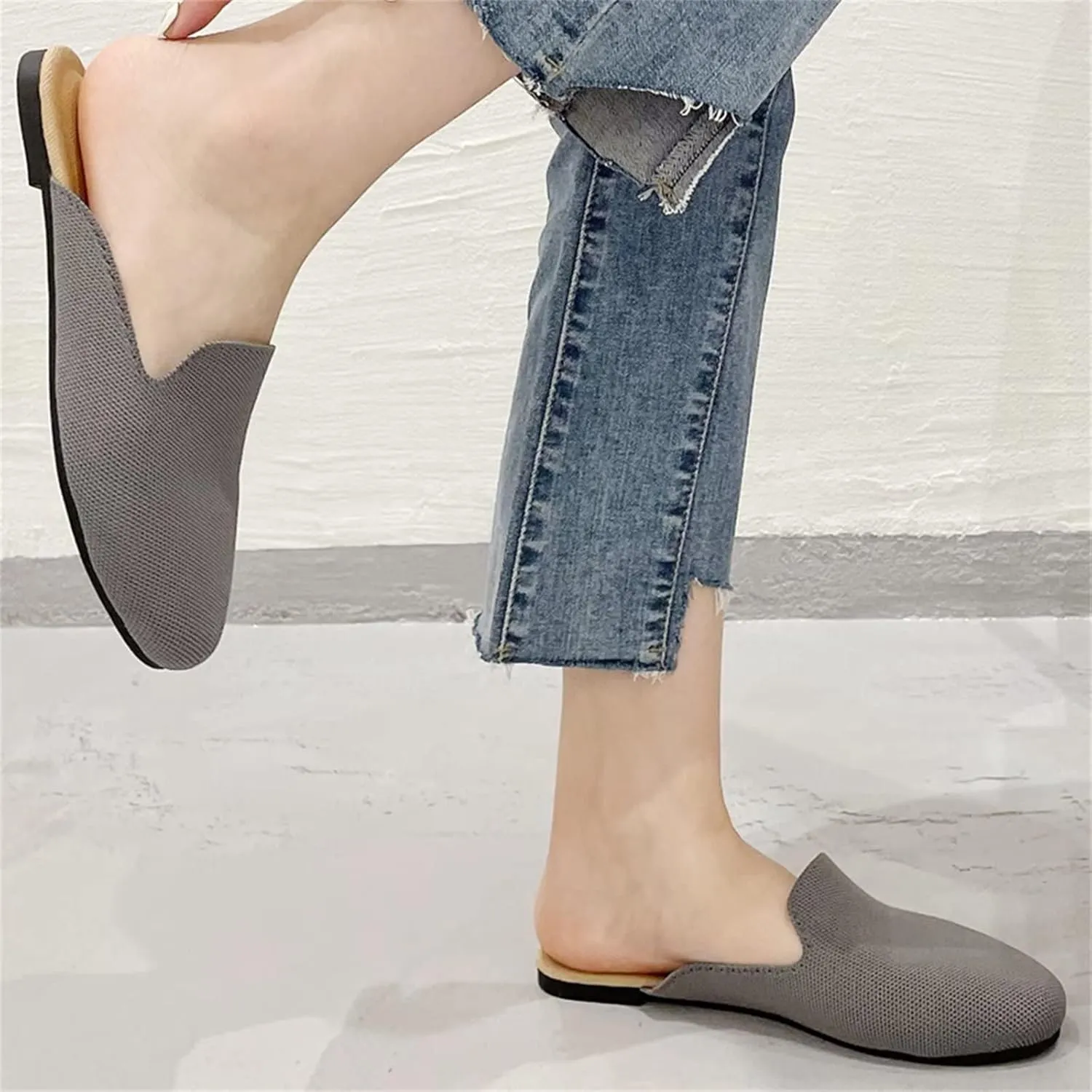 Stunner Women's Mules Shoes Breathable Kintted Round Toe Backless Slides Mules Shoes
