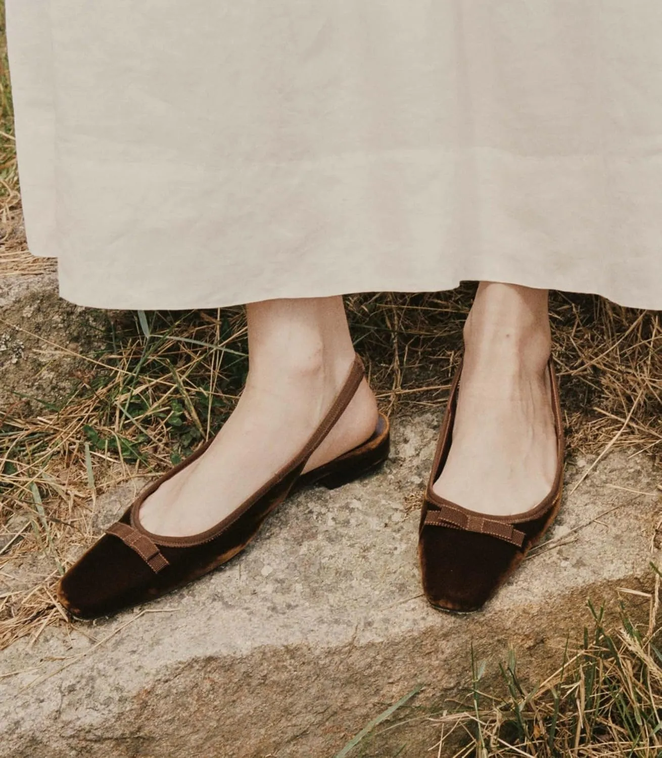 Suede Sling Back Flat Shoes for Women Closed Square Toe Low Heel Pump Heels