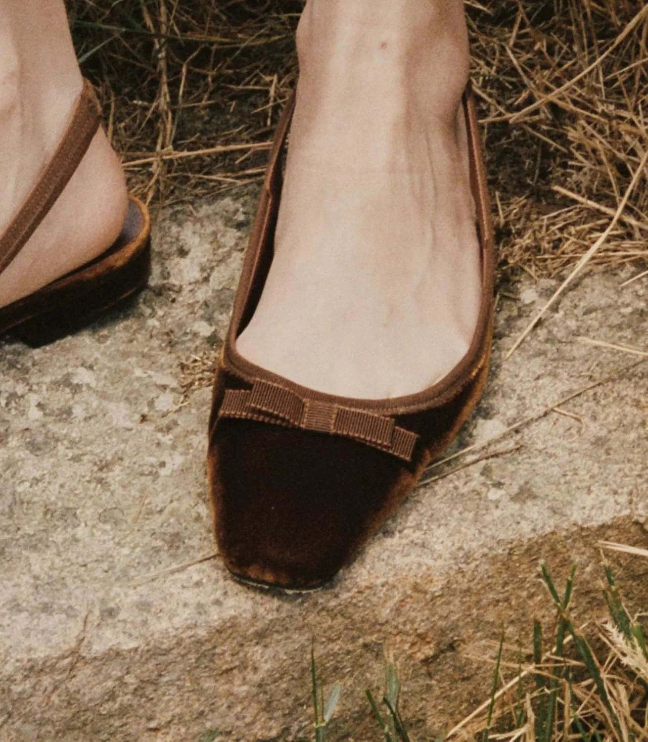 Suede Sling Back Flat Shoes for Women Closed Square Toe Low Heel Pump Heels