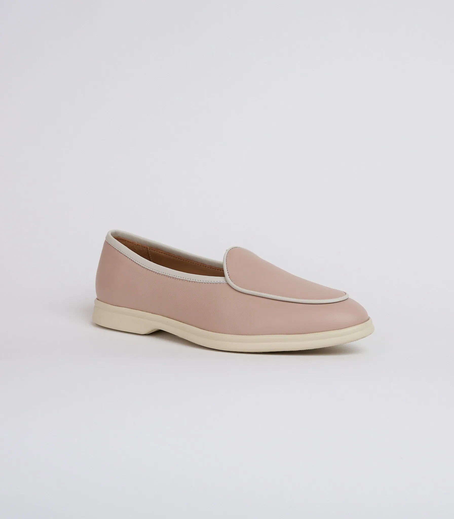 The Augustina Capricorno Silver Pink