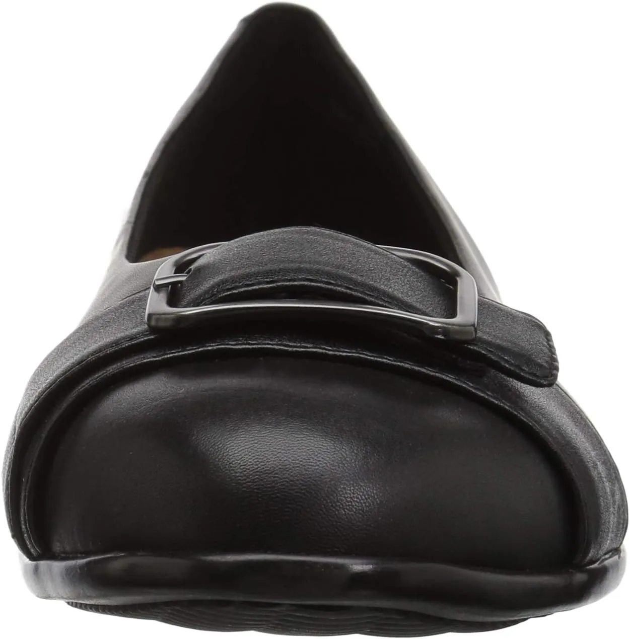 Trotters Women's Aubrey Loafer Flat