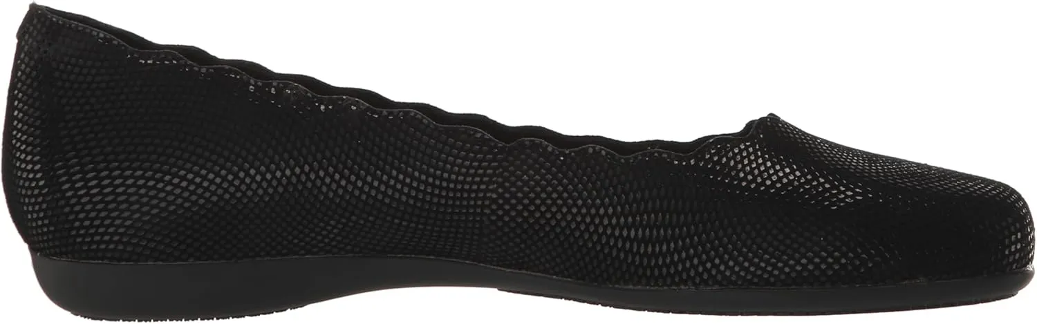 Trotters Women's Sabine Ballet Flat