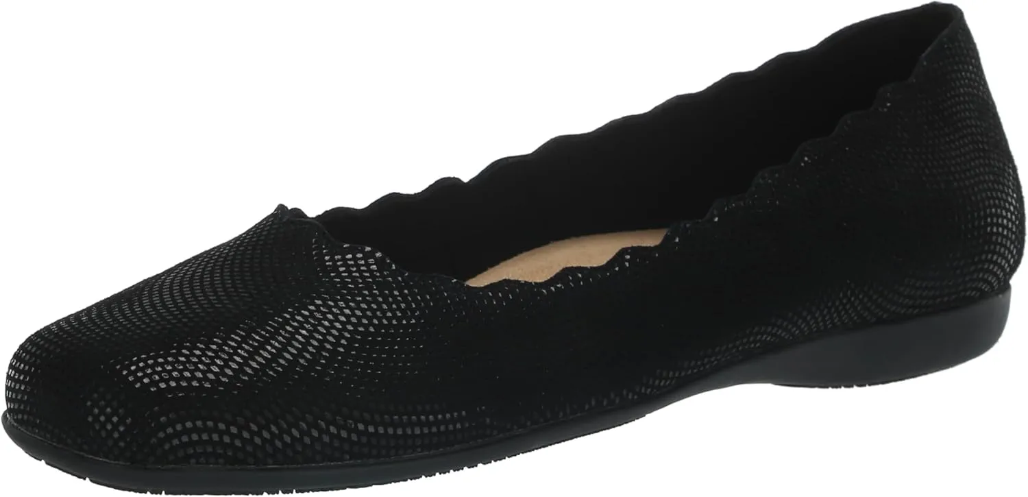 Trotters Women's Sabine Ballet Flat