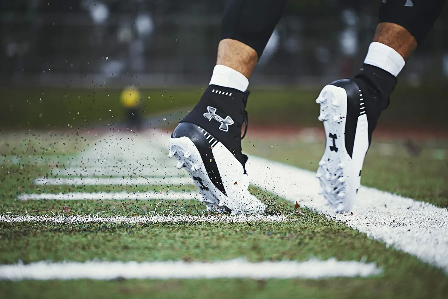 Under Armour Playmaker Mid-Crew Socks, 1-Pair