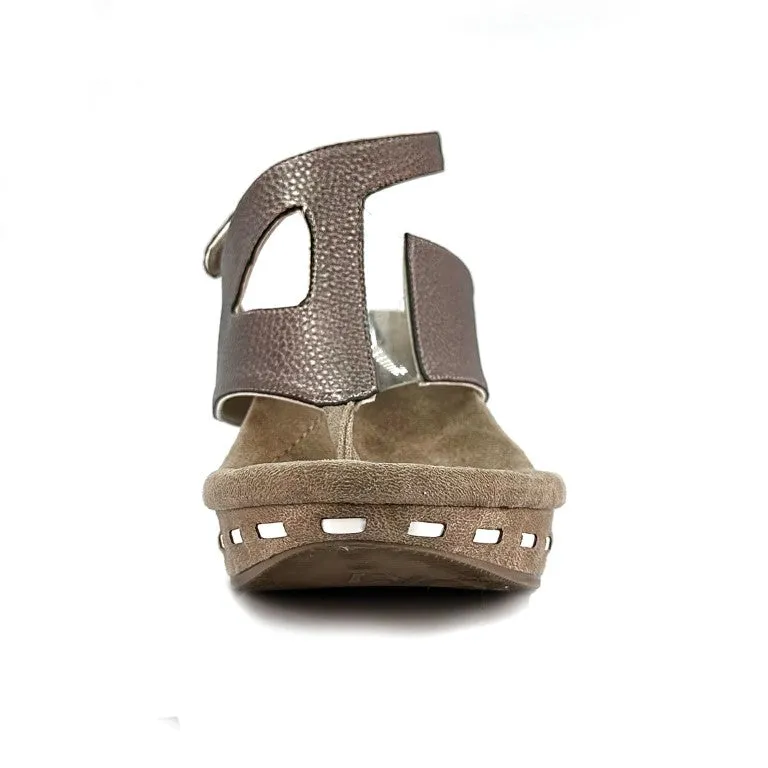 Venitia 2 - Off White flips to Pewter