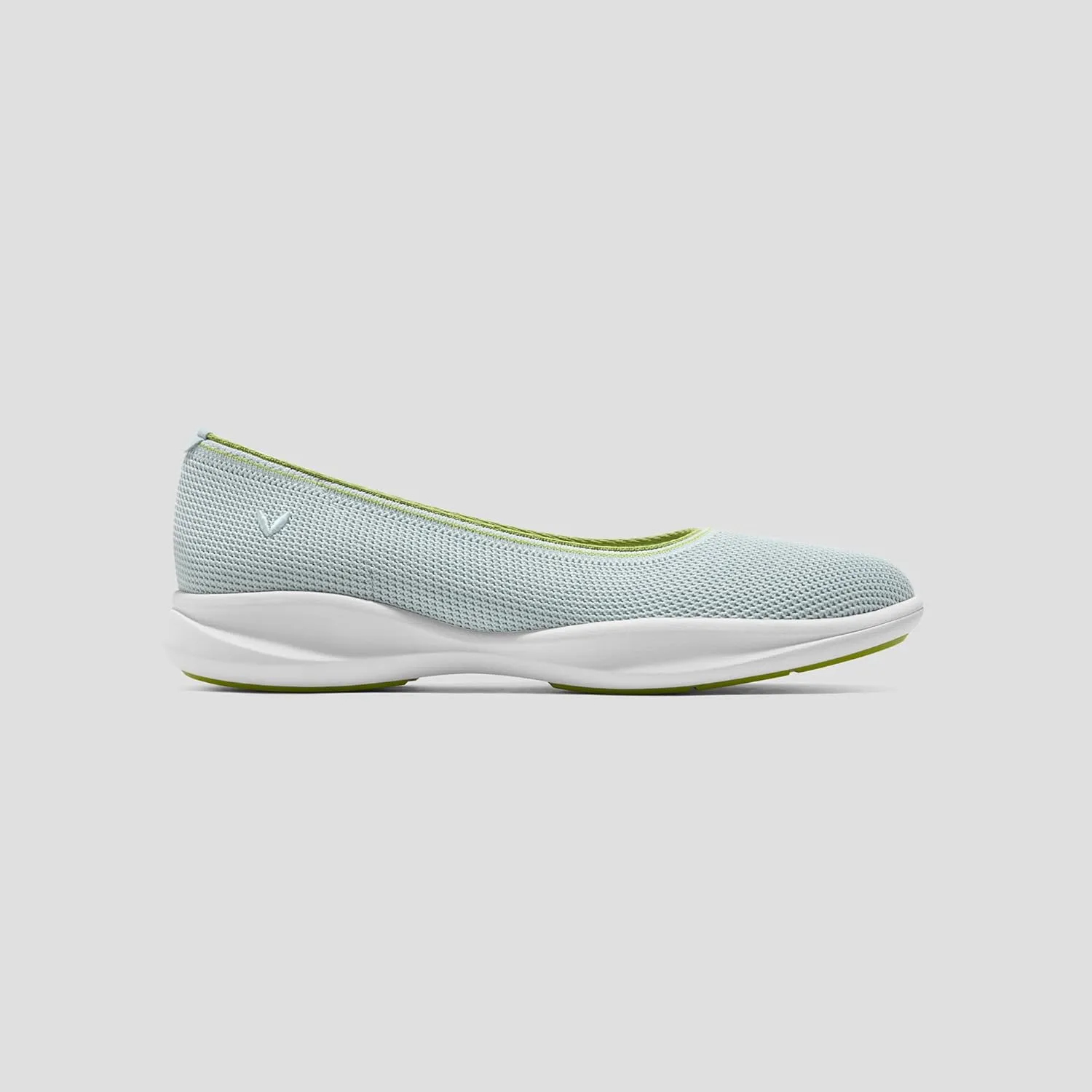 VIVAIA Izabel Water-Repellent Round-Toe All-Day Sneaker Flats