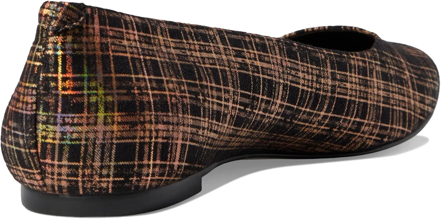 Walking Cradles Women's Bronwyn Flat