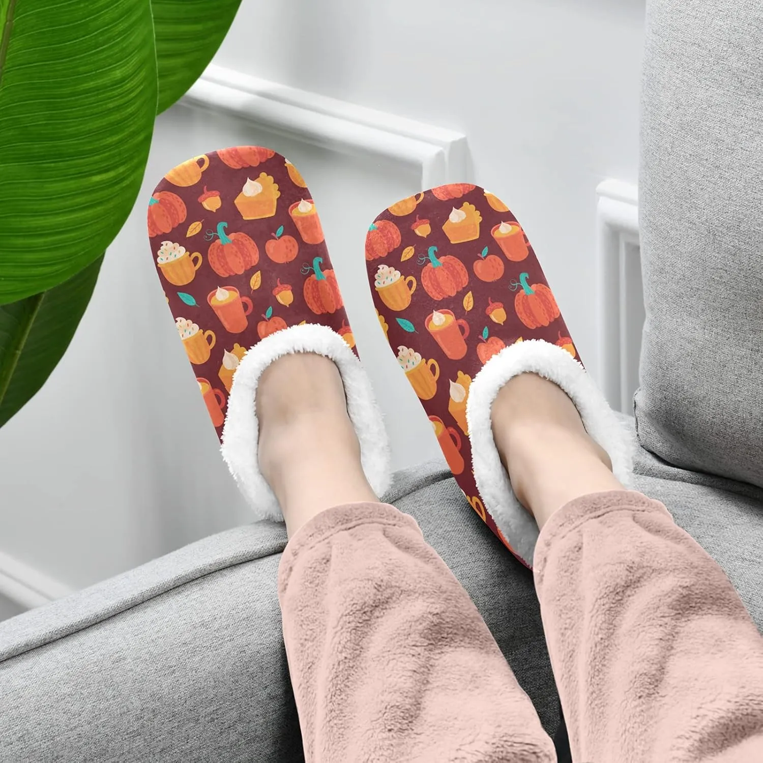 Winter House Slippers for Women/Men with Happy Thanksgiving Day Pattern Element Cozy Fleece Slippers