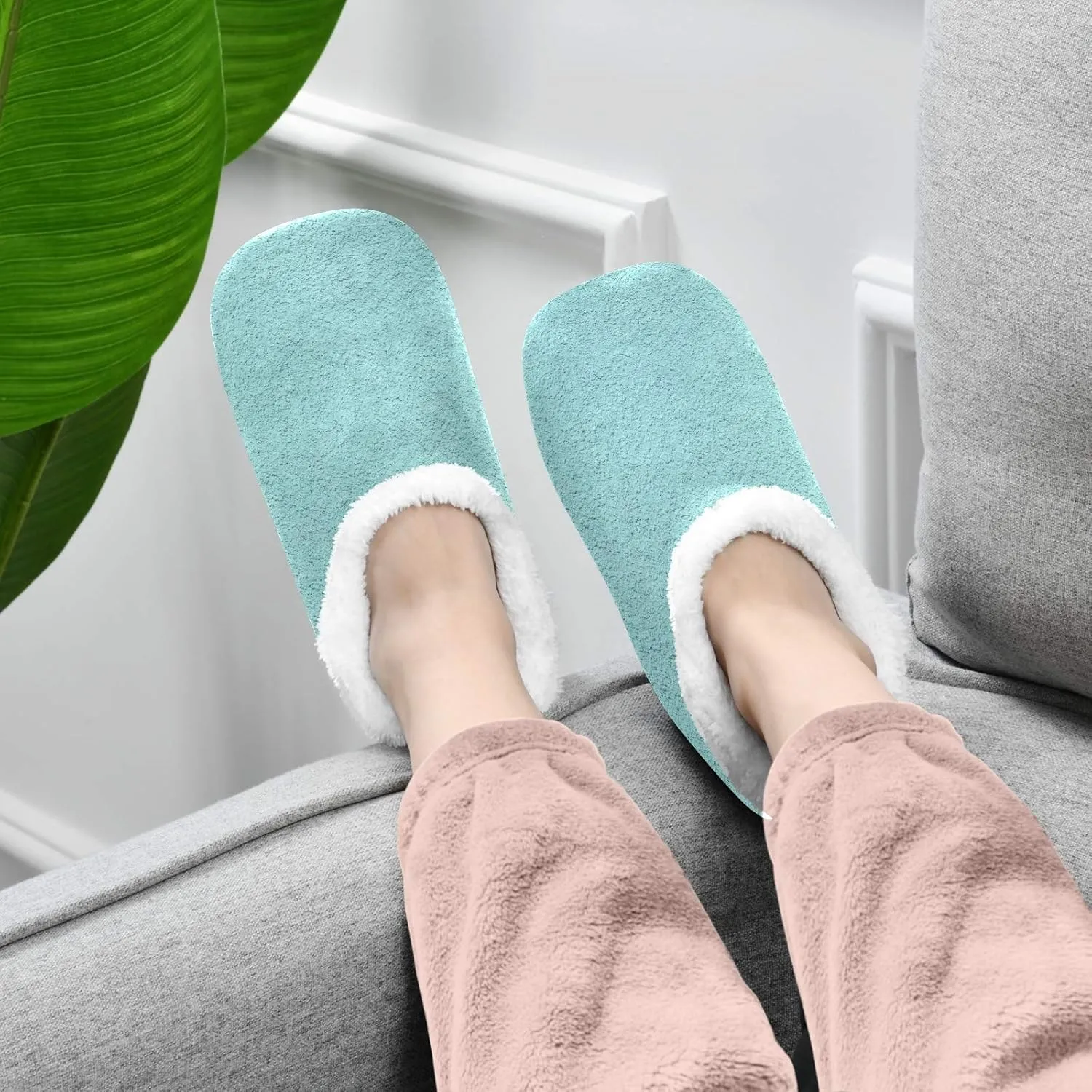 Winter House Slippers for Women/Men with Red And Yellow Autumn Maple Leaves Element Cozy Fleece Slippers