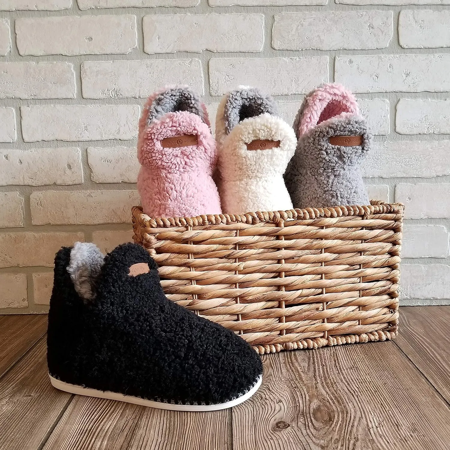 Womens Berber Slipper boot with memory foam