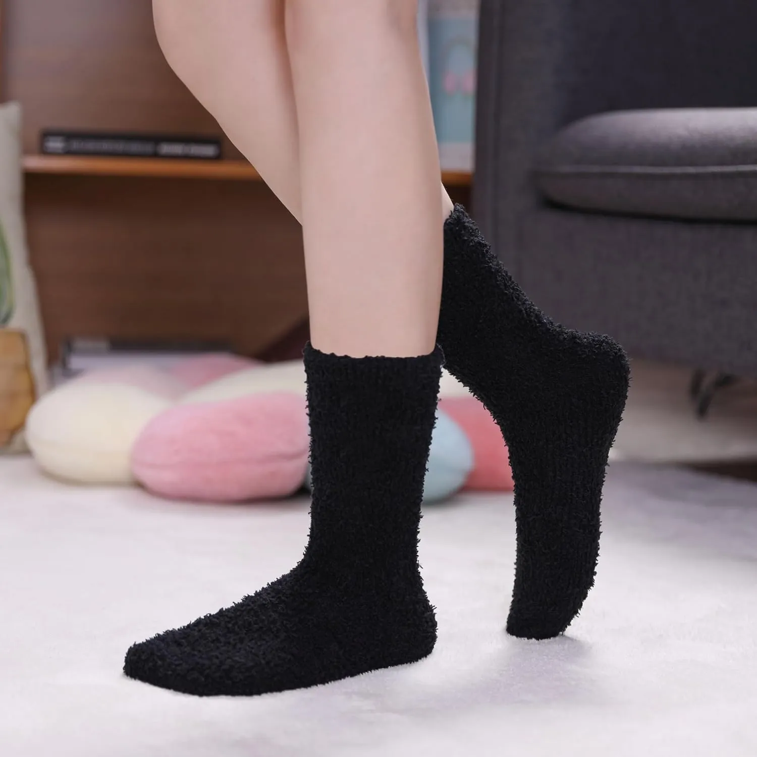 Womens Fuzzy Slipper Socks Super Soft Microfiber Fluffy Cozy Winter Warm Fuzzy Crew Socks