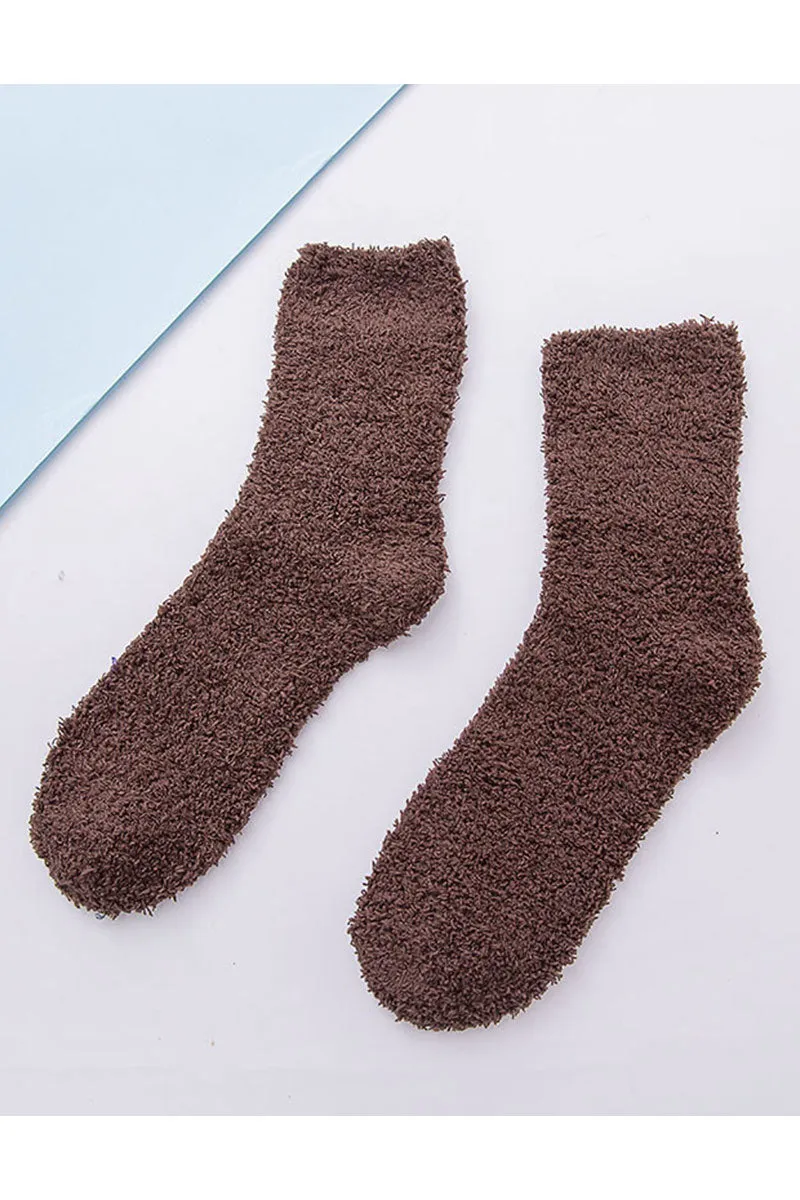 XJ0478 Fuzzy Crew Socks
