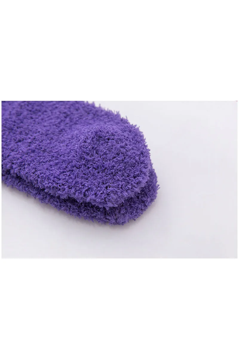 XJ0478 Fuzzy Crew Socks